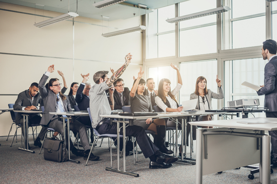 Capacitación en liderazgo y crecimiento humano